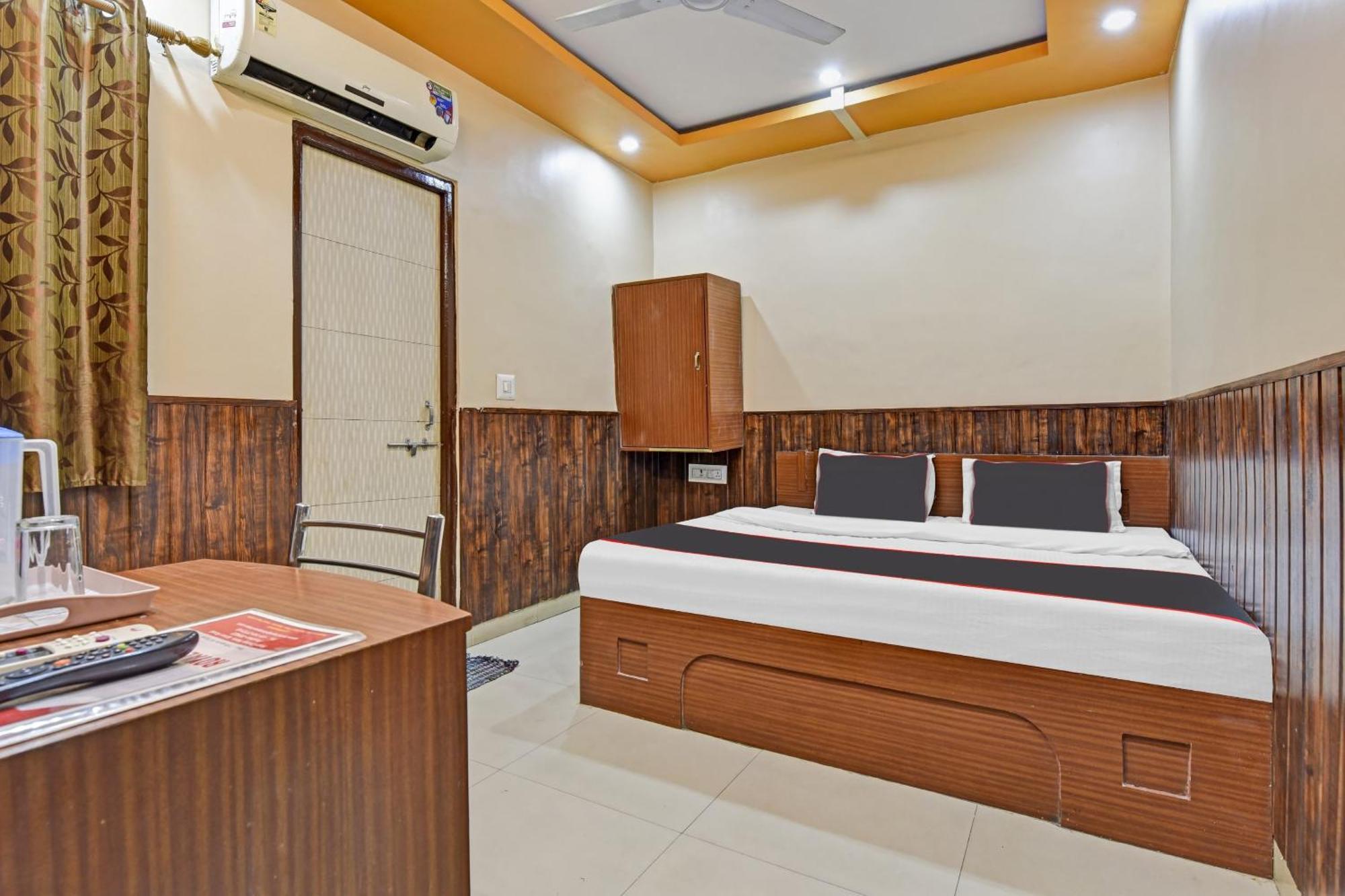 OYO 10413 Hotel Royal Plaza Pushkar Exterior foto